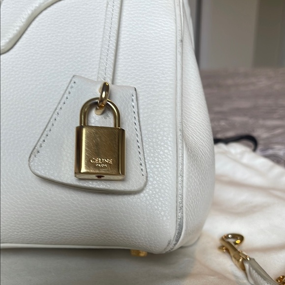 Celine Leather Handbag - Picture 6 of 15